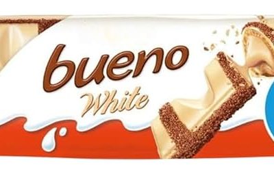 Creamy Chocolate Bundle Containing Bueno Chocolate Bar 43g x4 and Bueno White Bar 39g x4 (8 Pack)
