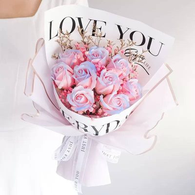 Love roses, love anniversary flowers, wedding anniversary flowers, make life full of ritual